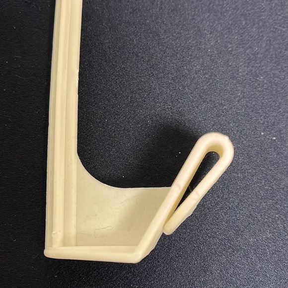 Maryland Terrapins 11x19 Window Mount Football Car Flag & Basketball Car Magnets - Picture 2 of 3